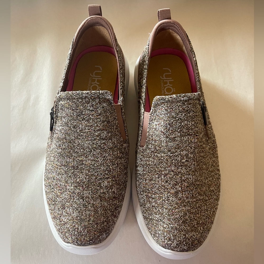 Ryka Womens Ally Beaver Brown Slip On Casual Sneakers Women's Size 8 Wide